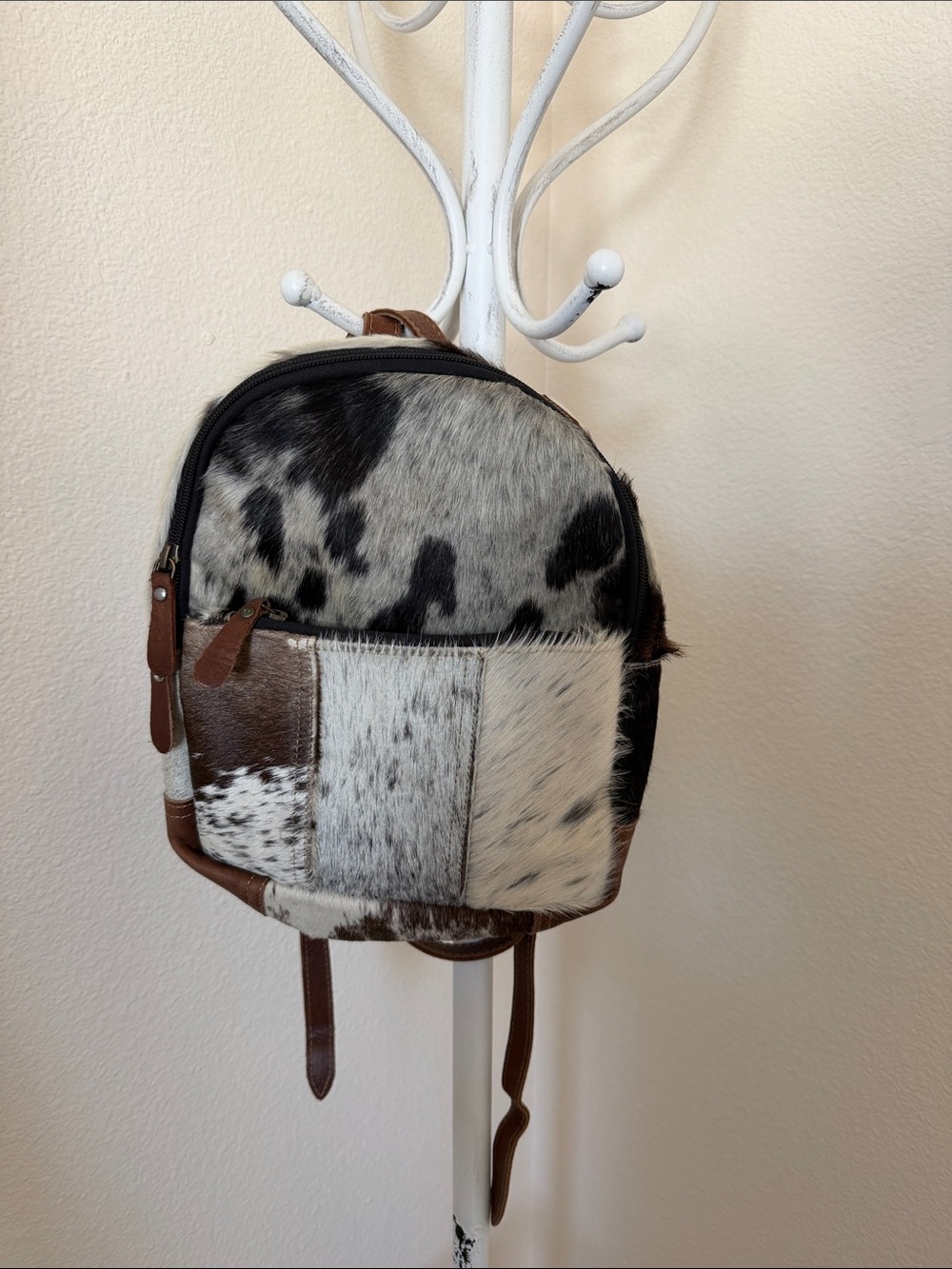 Myra Bag Cream & Brown Printed Fabric Interior Pouch